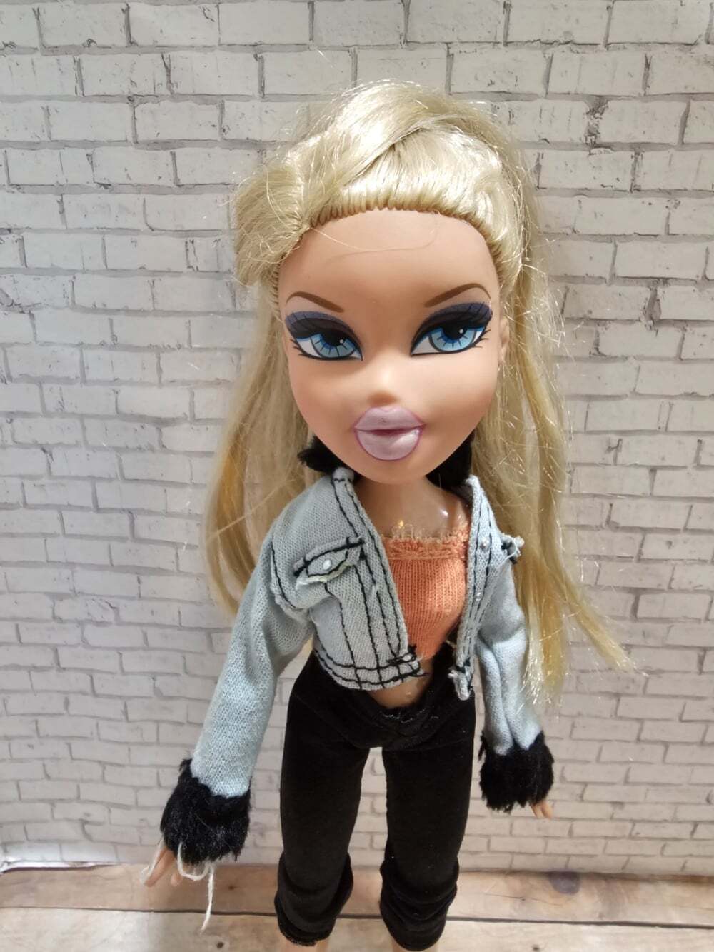 2001 Bratz Cloe Doll Blonde Ponytail First Edition Era Y2K MGA Vintage